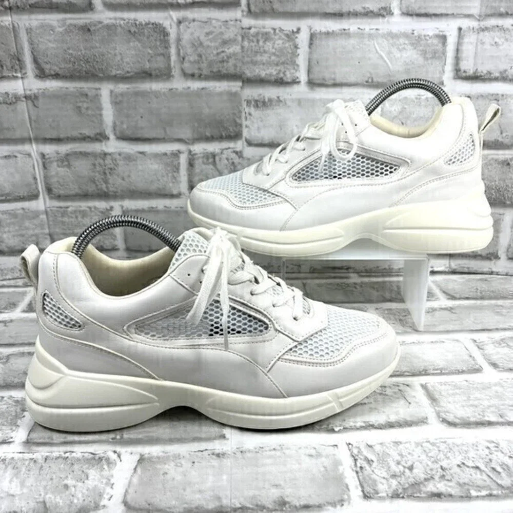Material Girl Mossiana2 Women’s Size 8.5 Chunky White Wedge Sneakers
